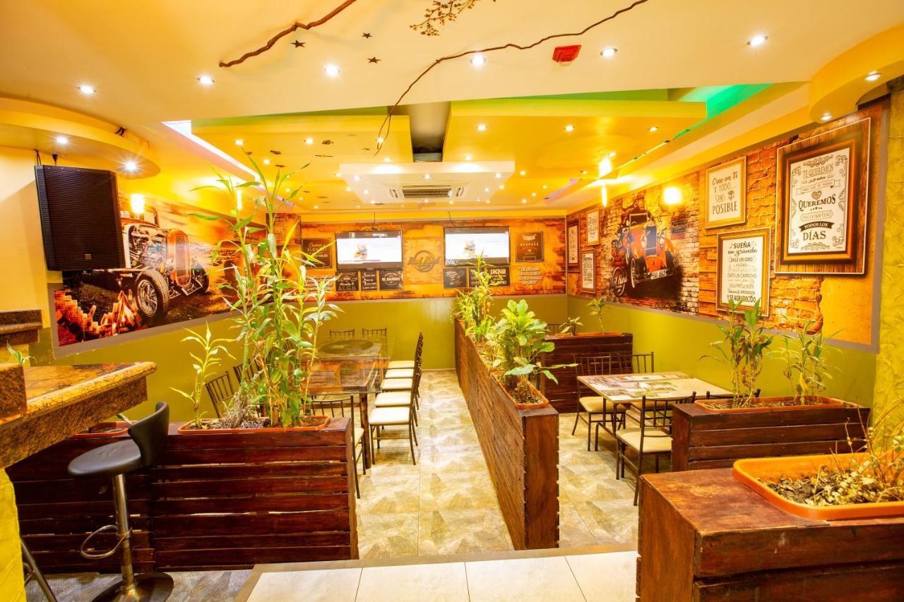 La Kapital Hotel 암바토 외부 사진
