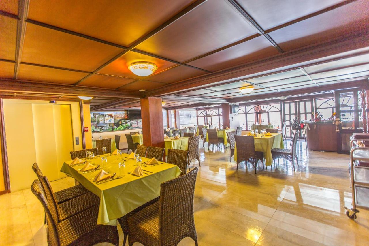 La Kapital Hotel 암바토 외부 사진